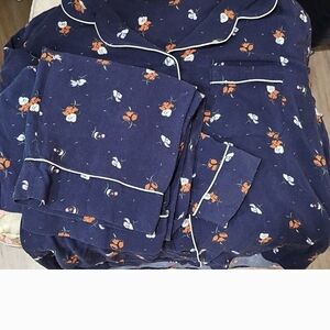 Free 💛📦Uniqlo Floral Pajamas